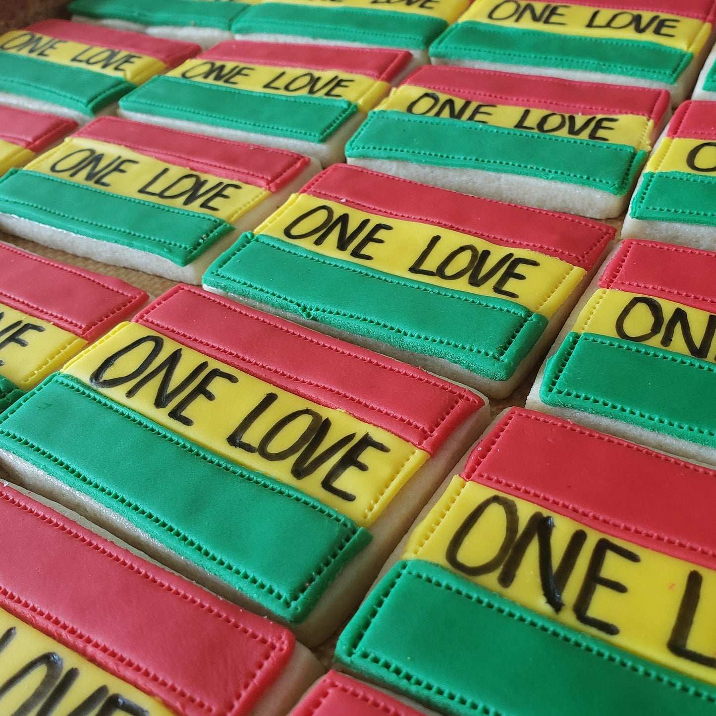 One Love (dozen)